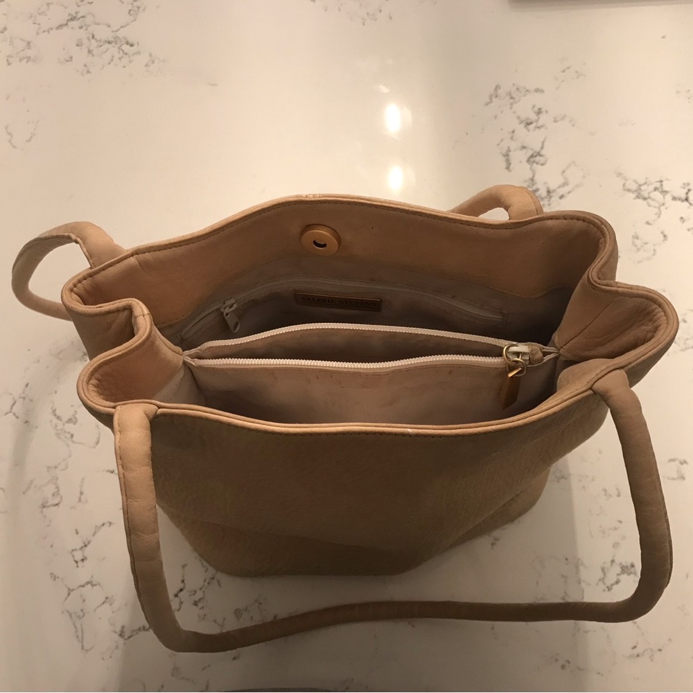 Vintage Leather Bag - Picture 3 of 9